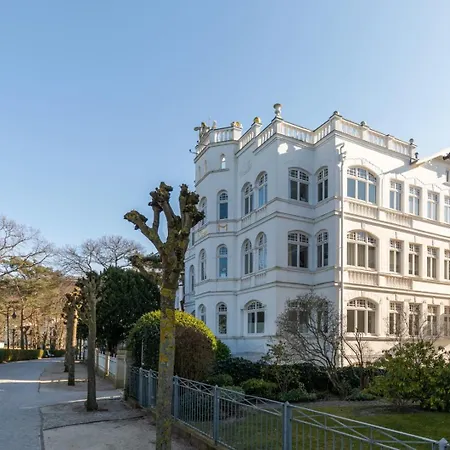 Residenz Seeterrassen Nr. 1 * Binz